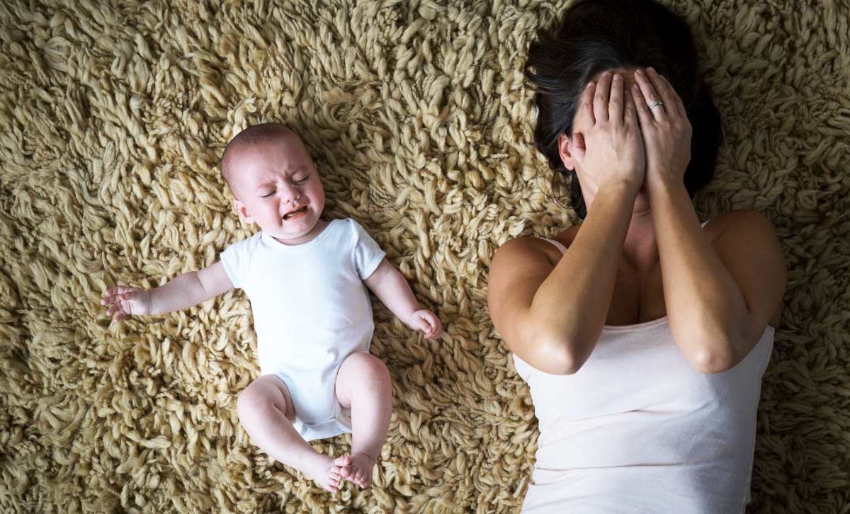 Mẹ trầm cảm sau sinh ảnh hưởng đến trẻ như thế nào?