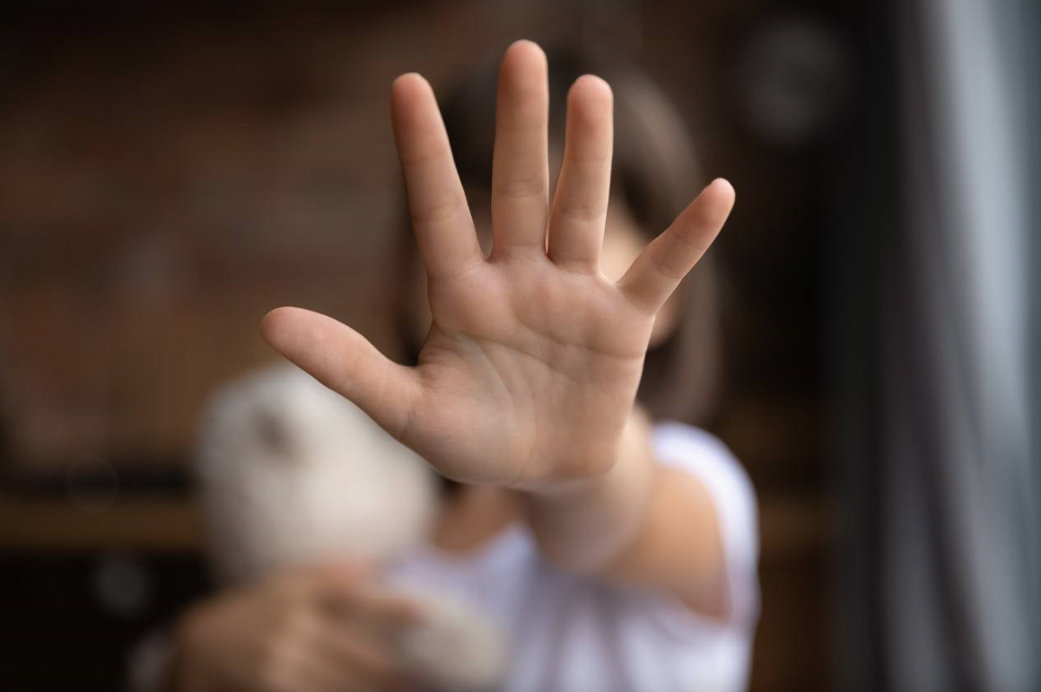 Dạy trẻ kỹ năng gì để phòng rủi ro xâm hại?
