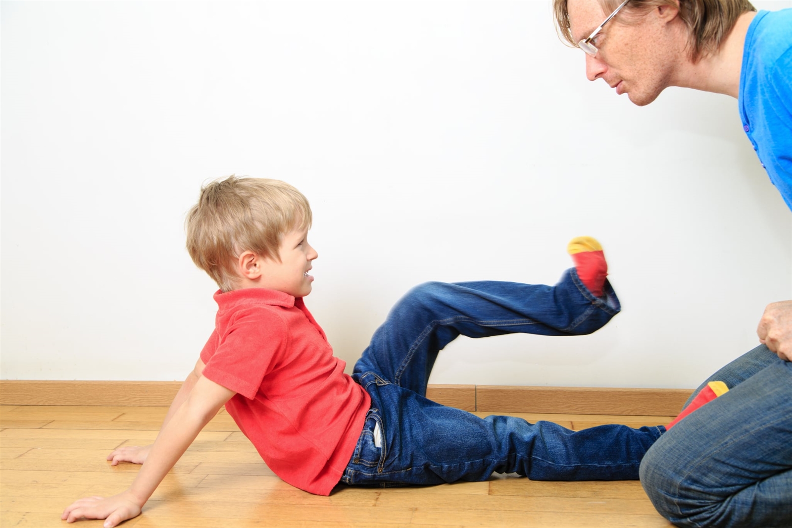 Hành xử của cha mẹ với hành động "hư" ở trẻ cần phù hợp với từng độ tuổi của trẻ.