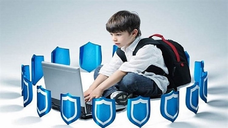 Chế độ bảo vệ trẻ em trên không gian mạng